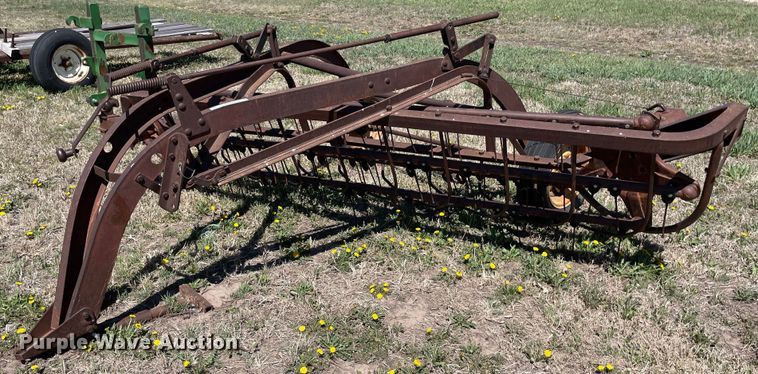 image for item MS9564 New Holland 55  hay rake