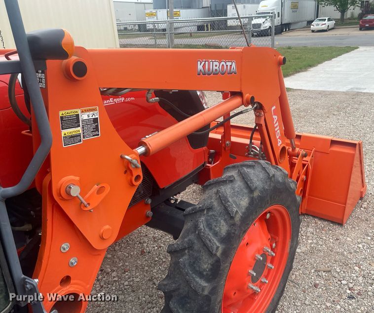 image for item MS9666 Kubota M6060  MFWD tractor