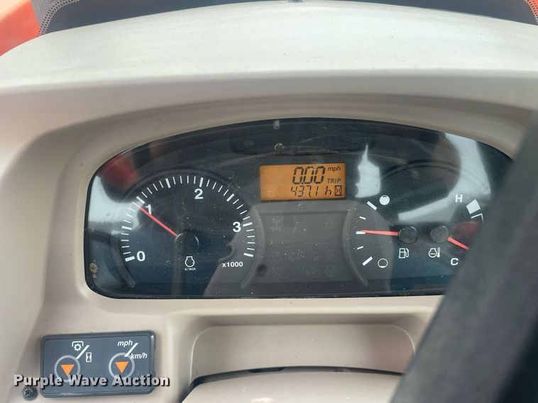 image for item MS9666 Kubota M6060  MFWD tractor