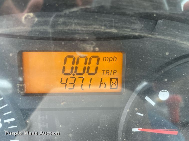 image for item MS9666 Kubota M6060  MFWD tractor