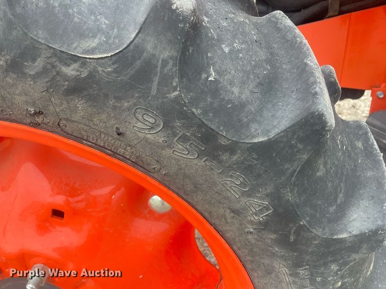 image for item MS9666 Kubota M6060  MFWD tractor