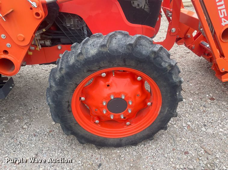 image for item MS9666 Kubota M6060  MFWD tractor