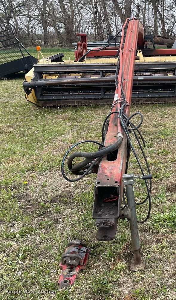 image for item MS9674 New Holland 1475T  swather / windrower