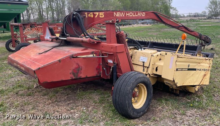 image for item MS9674 New Holland 1475T  swather / windrower