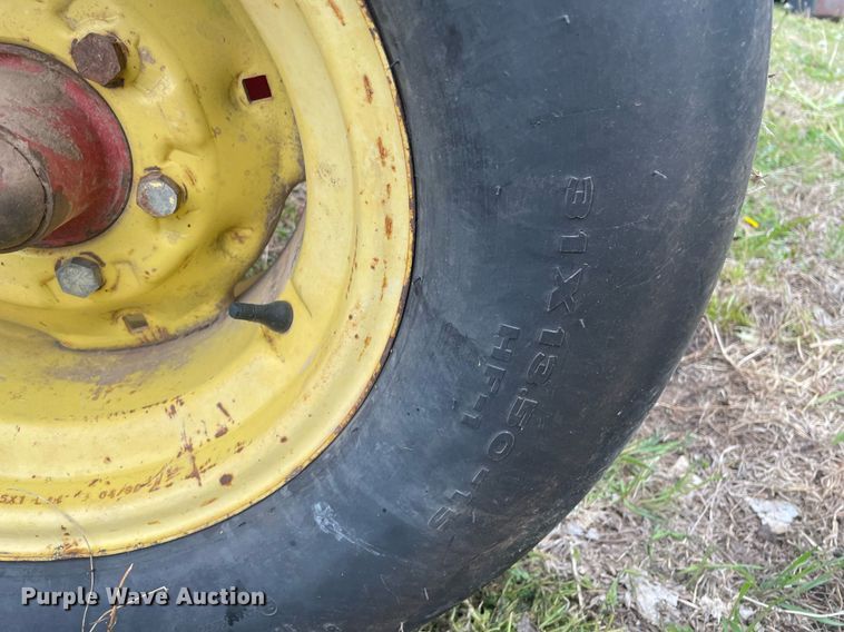 image for item MS9674 New Holland 1475T  swather / windrower