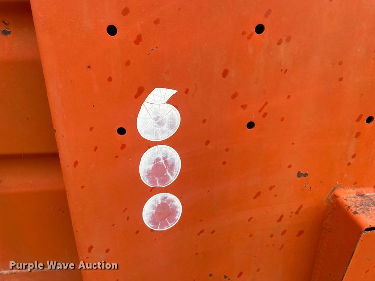 image for item MS9676 Du-Al 600  manure spreader