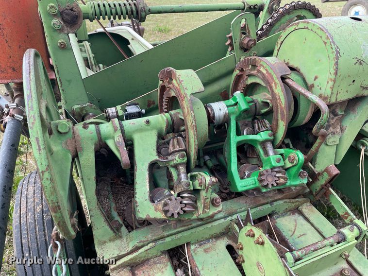 image for item MS9680 John Deere 14T  small square baler