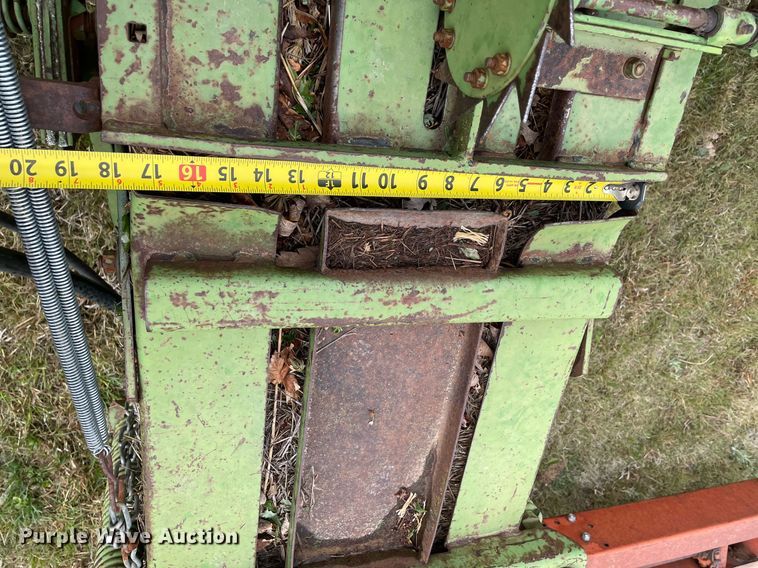 image for item MS9680 John Deere 14T  small square baler