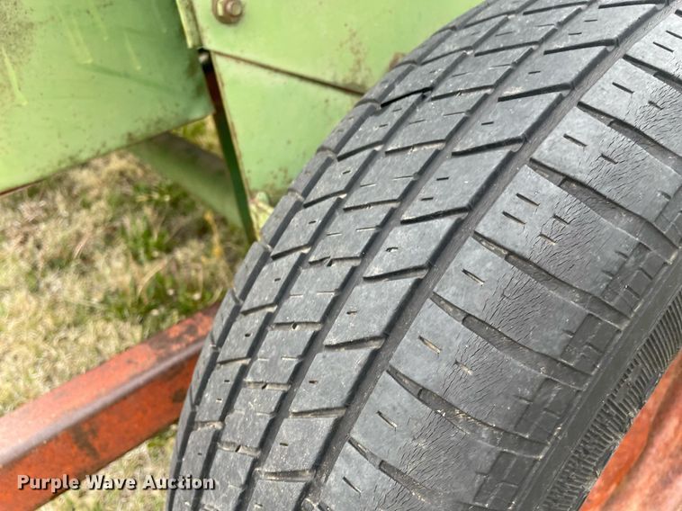 image for item MS9680 John Deere 14T  small square baler