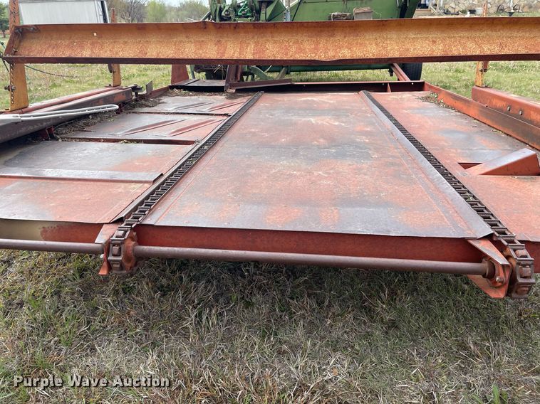 image for item MS9680 John Deere 14T  small square baler