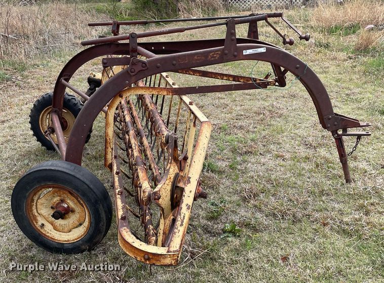 image for item MS9681 New Holland 56  hay rake
