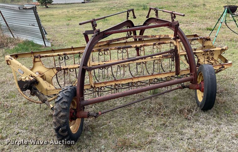 image for item MS9681 New Holland 56  hay rake