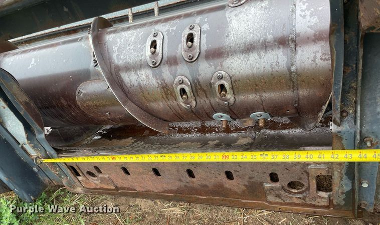 image for item MS9696 Deutz Allis  rigid head