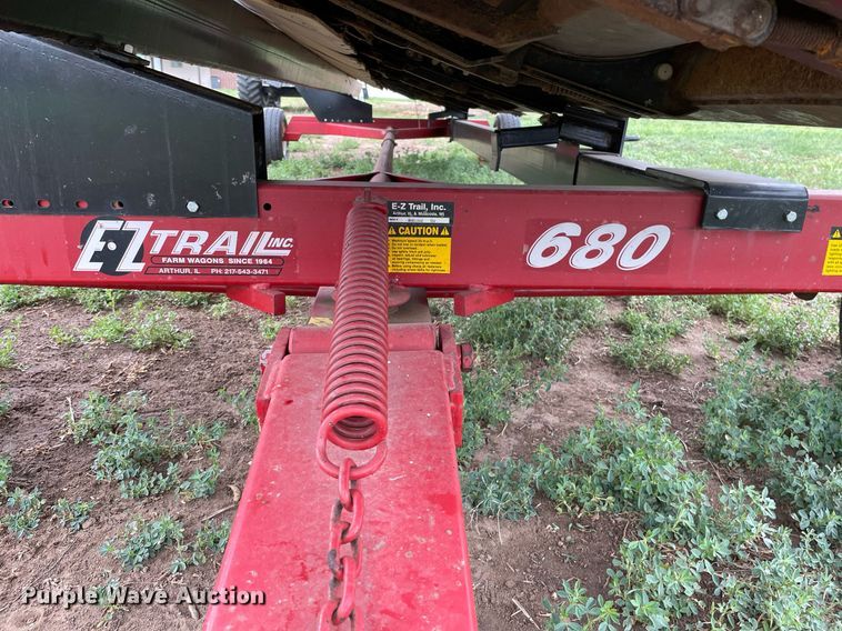 image for item MS9697 E-Z Trail 680  header trailer