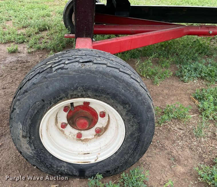 image for item MS9697 E-Z Trail 680  header trailer