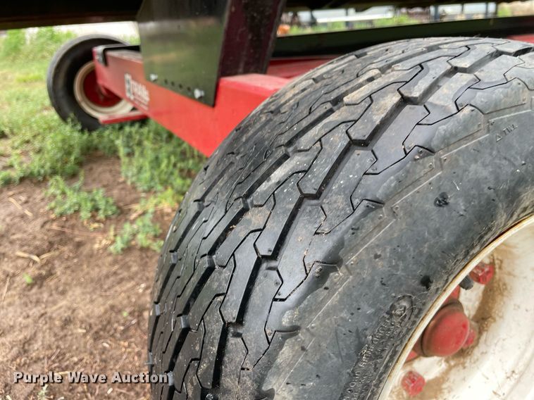 image for item MS9697 E-Z Trail 680  header trailer