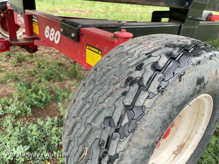 image for item MS9697 E-Z Trail 680  header trailer