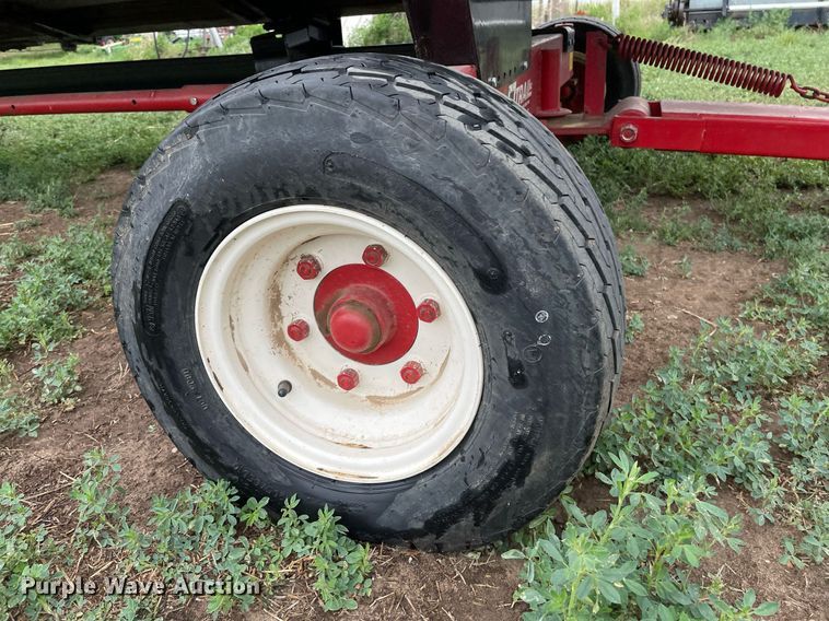 image for item MS9697 E-Z Trail 680  header trailer