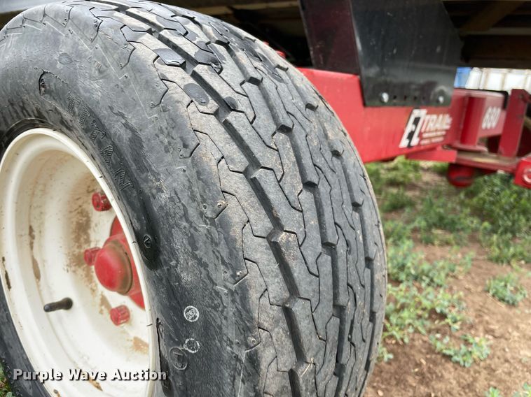 image for item MS9697 E-Z Trail 680  header trailer