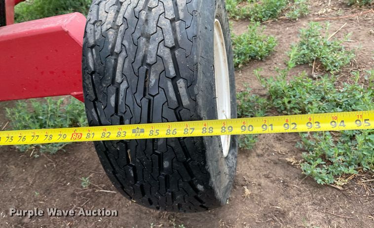 image for item MS9697 E-Z Trail 680  header trailer