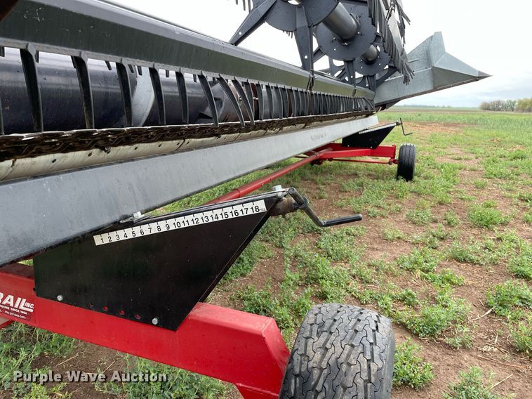 image for item MS9697 E-Z Trail 680  header trailer