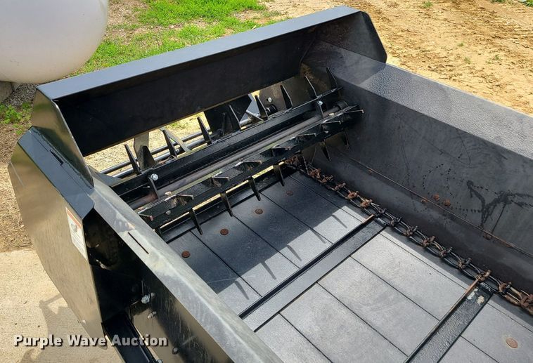 image for item MX9783 ABI  manure spreader