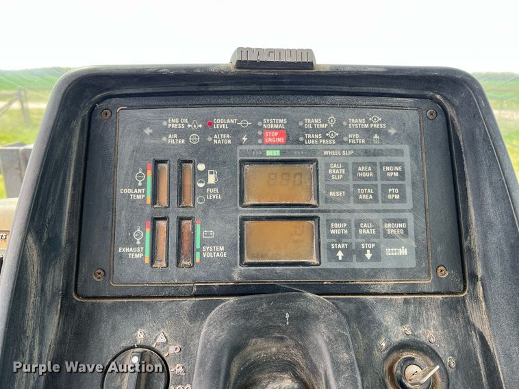 image for item MY9784 1989 Case IH 7130  tractor