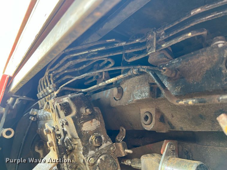 image for item MY9784 1989 Case IH 7130  tractor