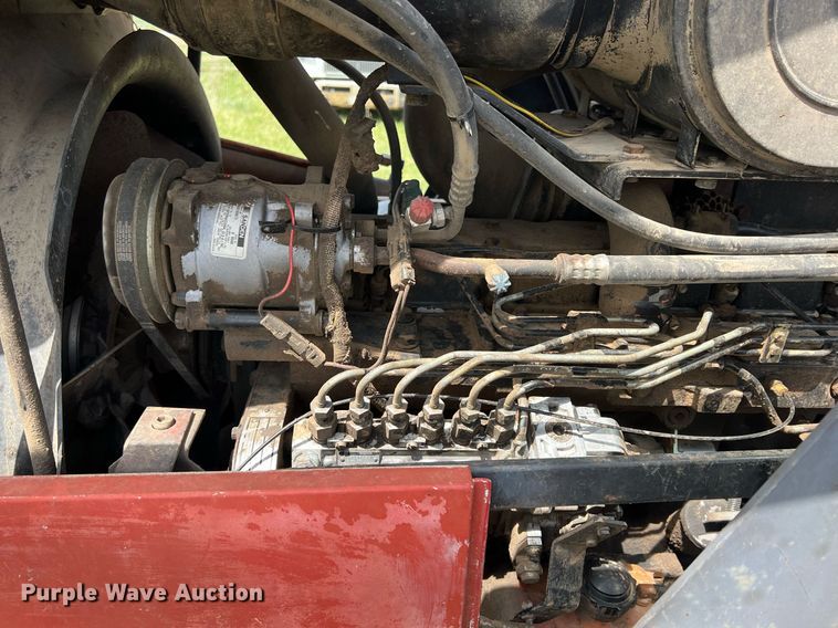 image for item MY9784 1989 Case IH 7130  tractor