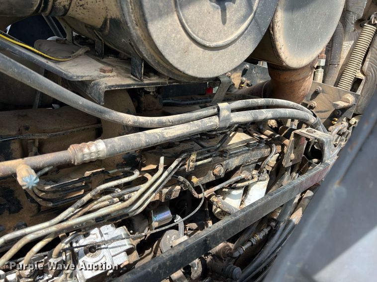 image for item MY9784 1989 Case IH 7130  tractor