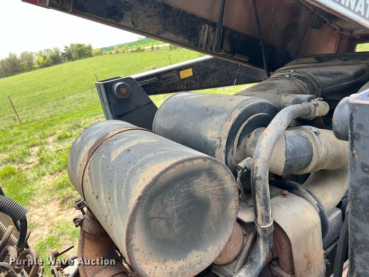 image for item MY9784 1989 Case IH 7130  tractor