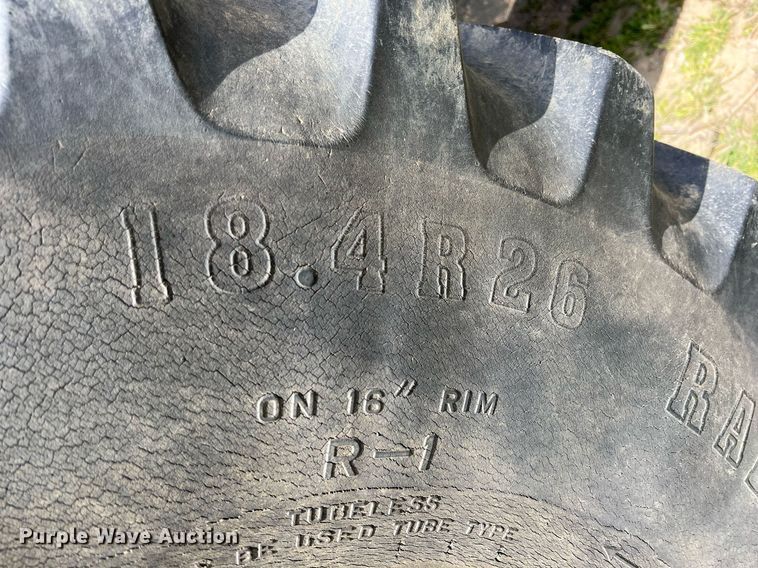 image for item MY9784 1989 Case IH 7130  tractor