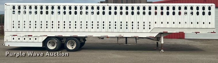 image for item MY9786 2002 Ground Loader  livestock trailer