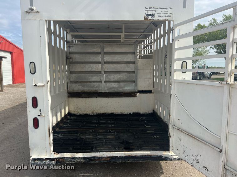 image for item MY9786 2002 Ground Loader  livestock trailer