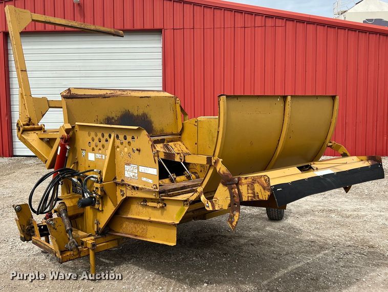 image for item MY9788 1996 Vermeer BB256  bale processor