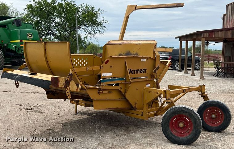 image for item MY9788 1996 Vermeer BB256  bale processor