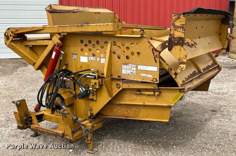 image for item MY9788 1996 Vermeer BB256  bale processor