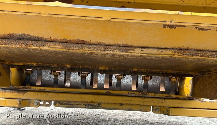 image for item MY9788 1996 Vermeer BB256  bale processor