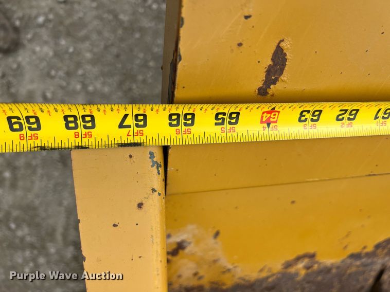 image for item MY9788 1996 Vermeer BB256  bale processor