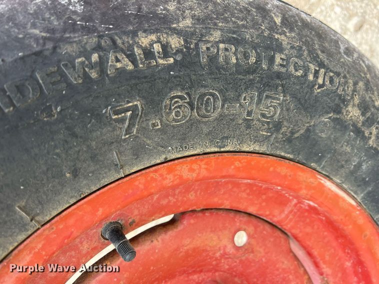 image for item MY9788 1996 Vermeer BB256  bale processor