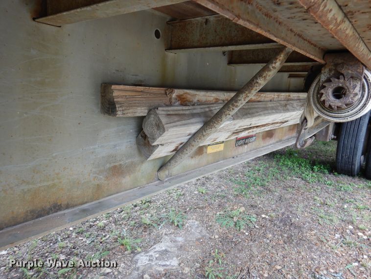 image for item DJ0829 1994 Lufkin FL-II  flatbed trailer