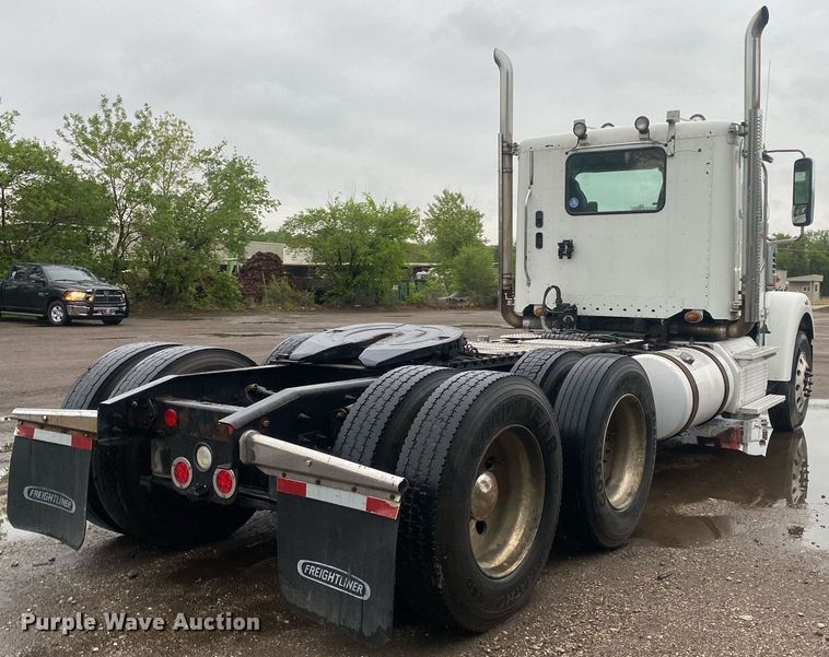 image for item DL7174 2014 Freightliner Coronado SD  semi truck