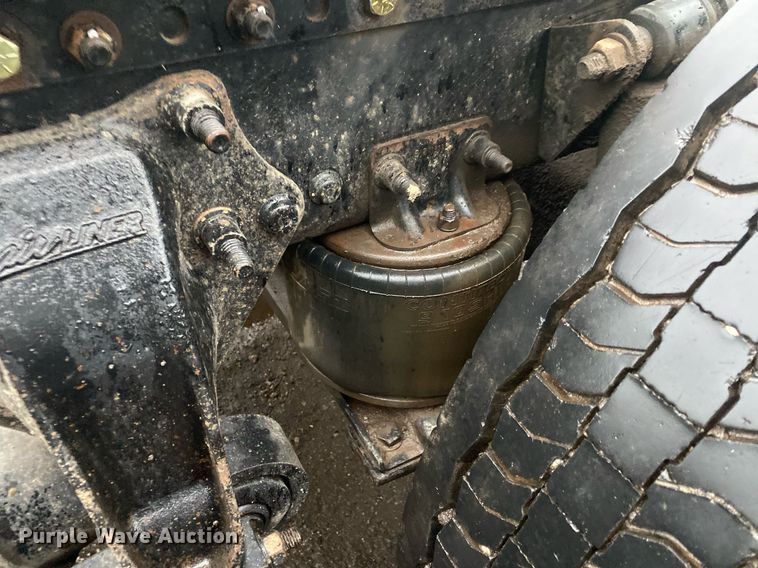 image for item DL7174 2014 Freightliner Coronado SD  semi truck