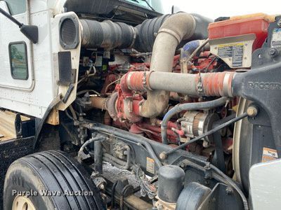 image for item DL7175 2012 Kenworth T800  semi truck