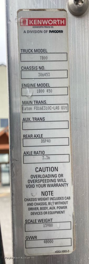 image for item DL7175 2012 Kenworth T800  semi truck