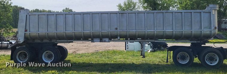 image for item DO3653 1977 Fruehauf DC5-M2-33 end dump trailer