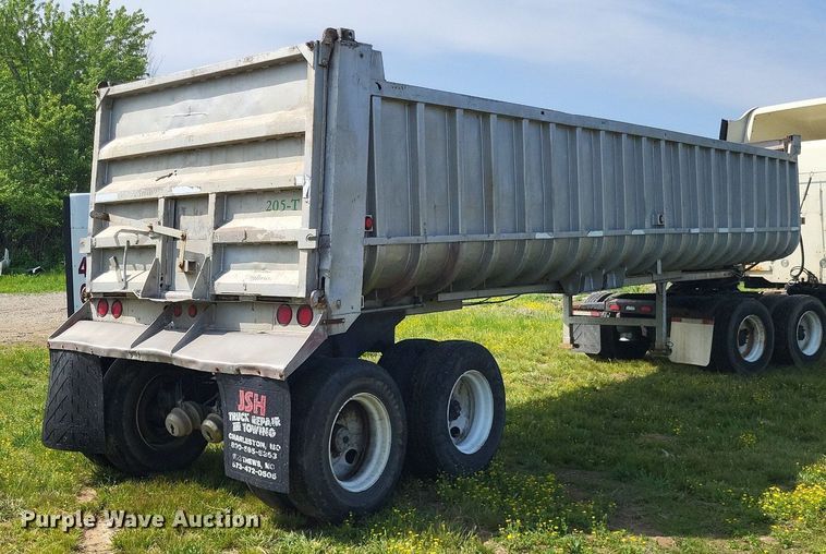 image for item DO3653 1977 Fruehauf DC5-M2-33 end dump trailer