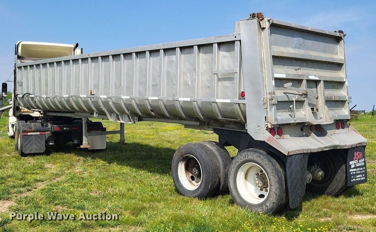 image for item DO3653 1977 Fruehauf DC5-M2-33 end dump trailer