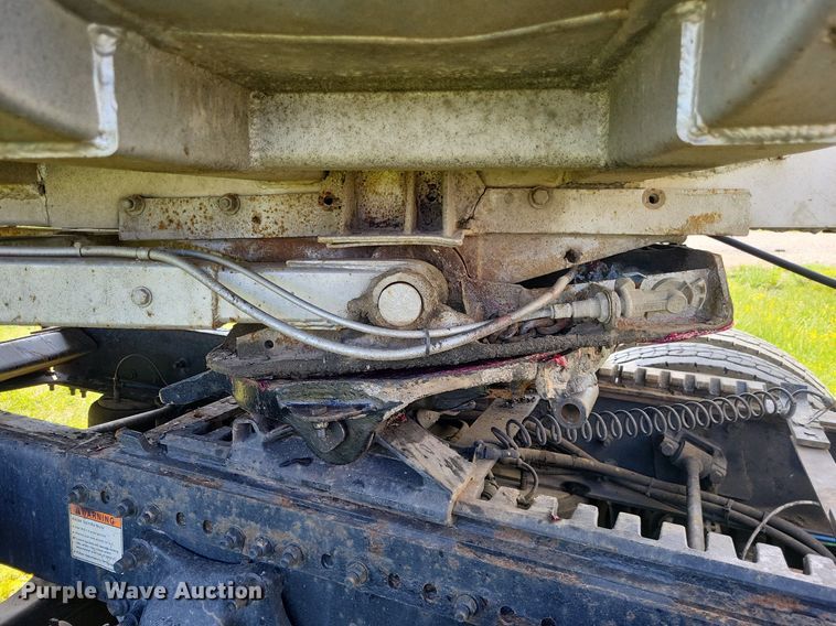 image for item DO3653 1977 Fruehauf DC5-M2-33 end dump trailer