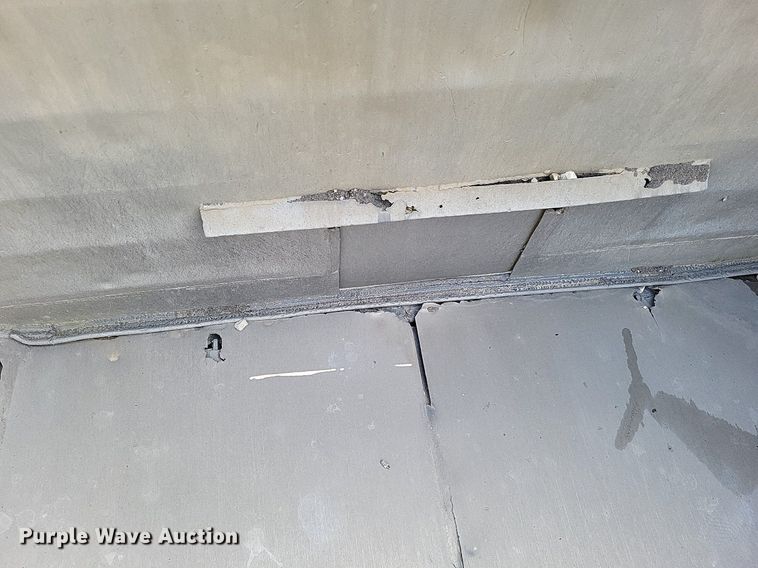 image for item DO3653 1977 Fruehauf DC5-M2-33 end dump trailer